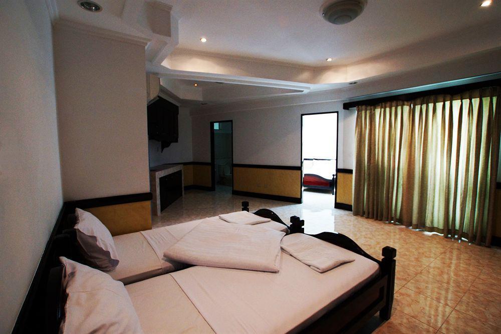 Green One Hotel Lapu-Lapu City Exteriér fotografie