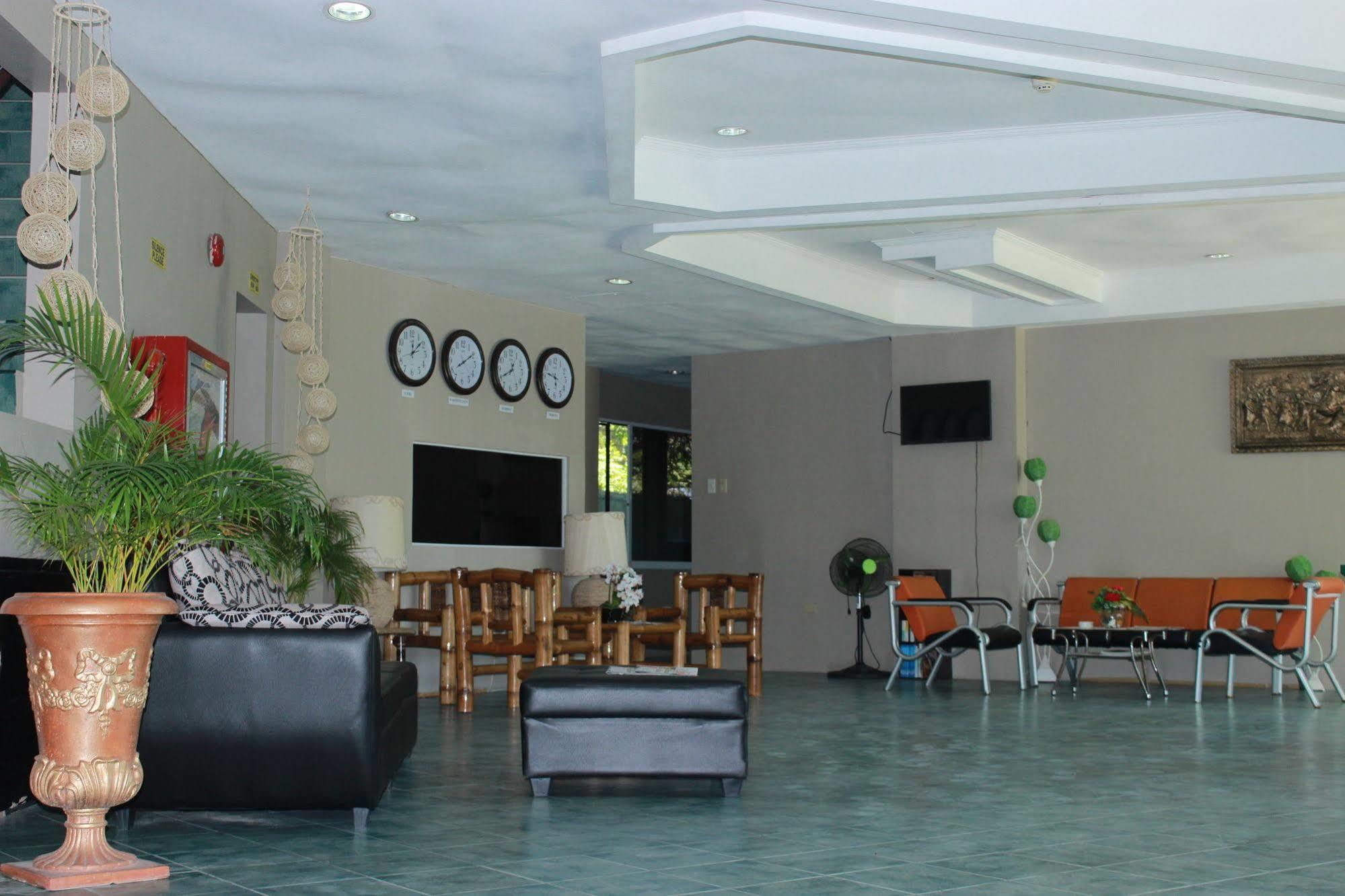 Green One Hotel Lapu-Lapu City Exteriér fotografie
